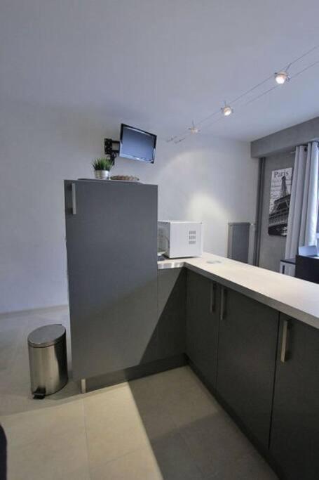 Appartement Avec Ascenseur La Defense Courbevoie Exterior foto